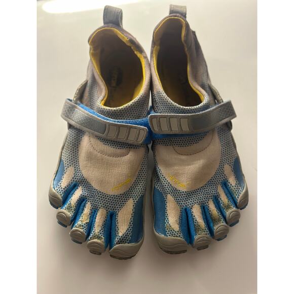 Vibram FiveFingers Women’s Size 37 Barefoot Running Shoes – Sky Blue & Gray - Picture 2 of 4
